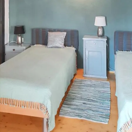 Charming House In + Balcony Hébergement de vacances